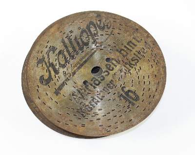 Bild Nr.2: 127-1884 Lochplattenspieldosen.: (Varia, Musikinstrumente)