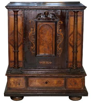 Bild Nr.1: 127-2038 Barock Aufsatzschränkchen.: (Möbel)
