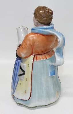 Bild Nr.3: 127-2068 Figürliche, Jugendstil: (Porzellan u. Keramik)