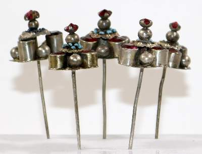 Bild Nr.3: 127-2114 Bockelnadeln Siebenbürgen.: (Schmuck)
