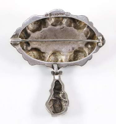 Bild Nr.2: 127-2117 Andreas Odenwald: (Schmuck, Broschen)