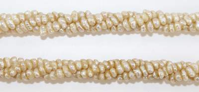 Bild Nr.4: 127-2136 Prunkvolles Perlcollier: (Schmuck, Collier)