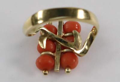 Bild Nr.3: 127-2170 Korallenring 585 GG.: (Schmuck, Ringe)