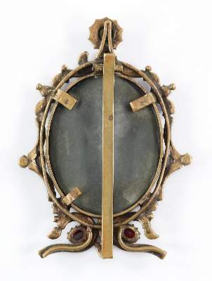 Bild Nr.3: 127-2180 Schmuckrahmen mit Granat.: (Schmuck)