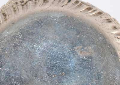 Bild Nr.2: 127-2240 Prächtige Deckeldose: (Silber)
