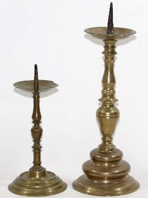 Bild Nr.1: 127-2277 Glockenleuchter.: (Volkskunst)