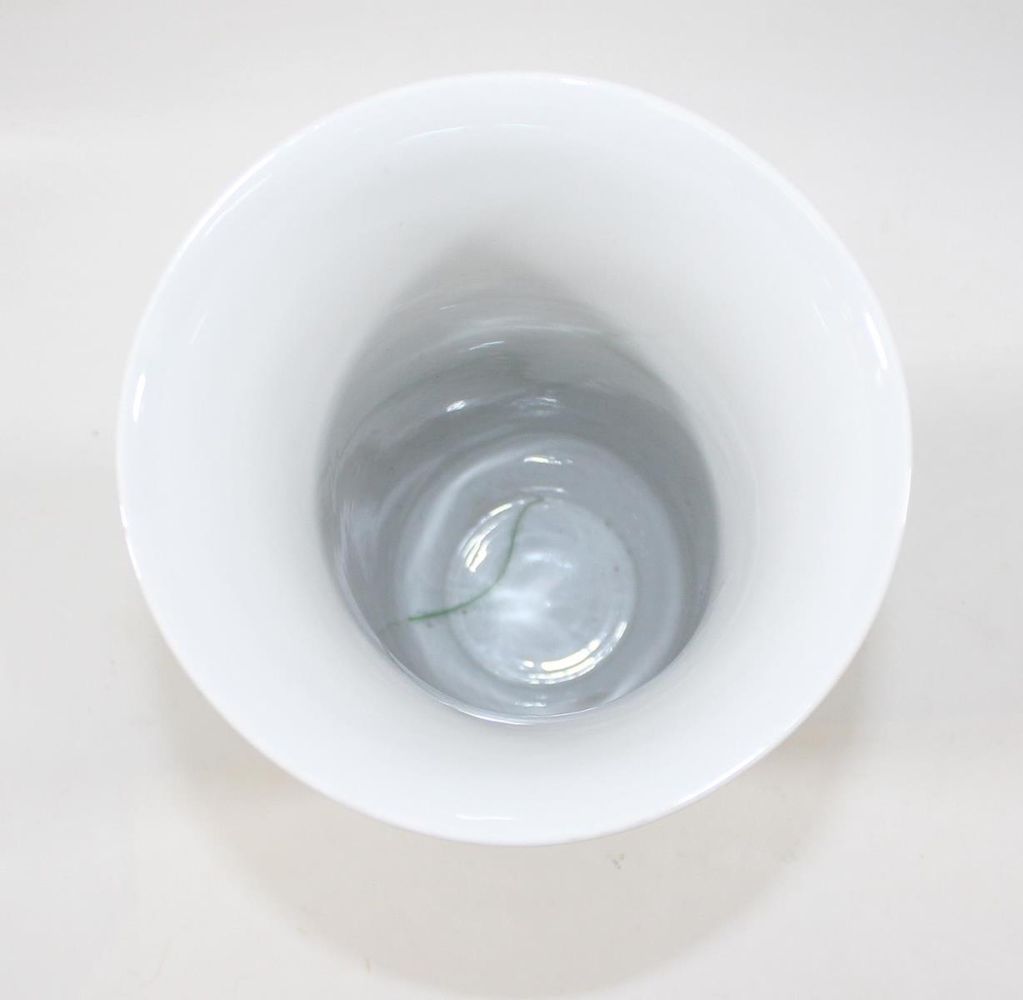 Große Abbildung Nr.3: 128-2880 Meissen Trichtervase.: (Porzellan u. Keramik, Meissen)