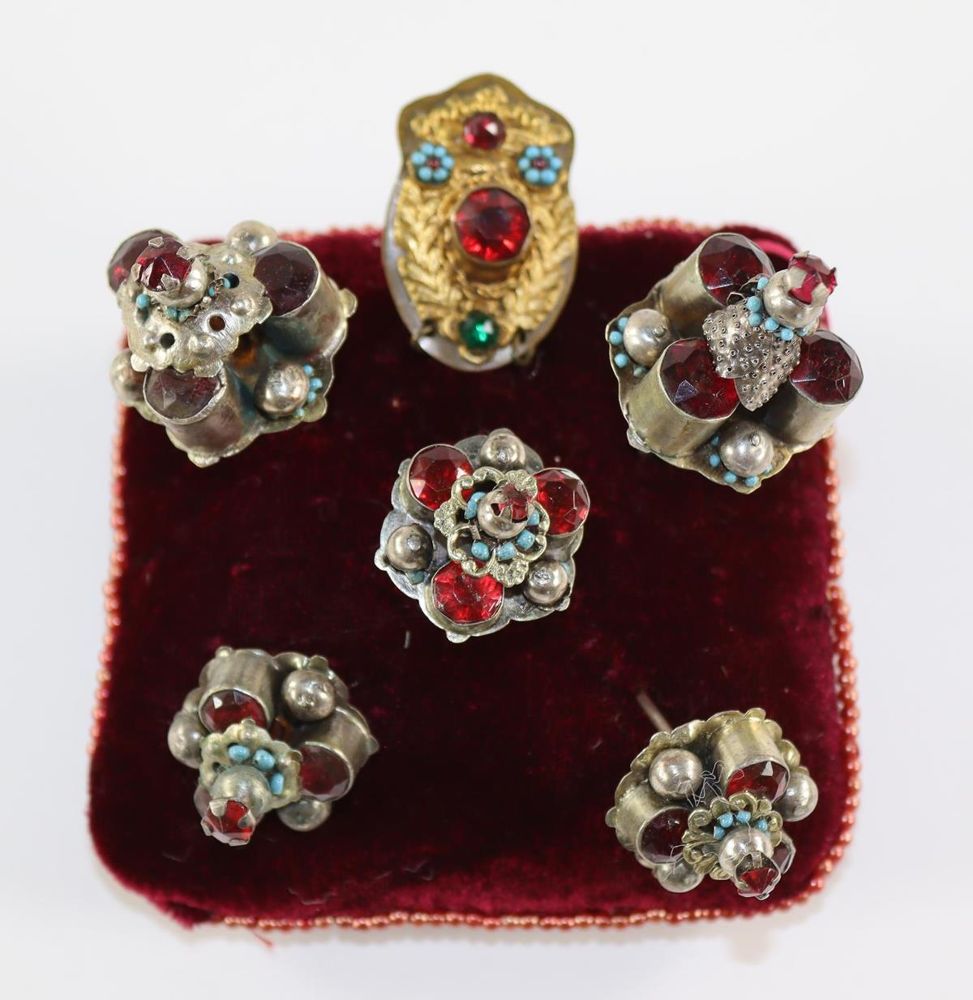 Große Abbildung Nr.1: 128-2929 Bockelnadeln Siebenbürgen.: (Schmuck)