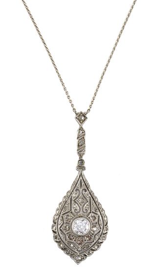 Große Abbildung Nr.1: 128-2954 Art Déco Collier: (Schmuck, Colliers)