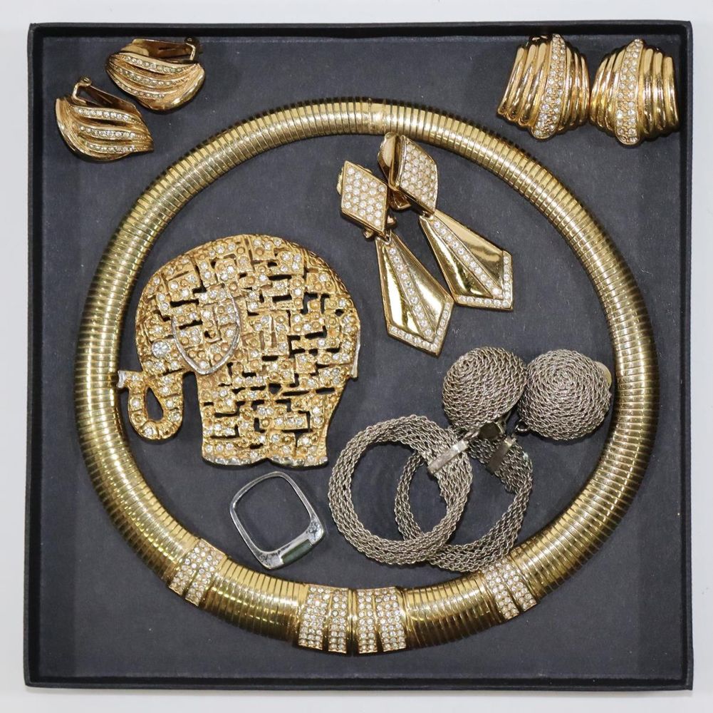 Große Abbildung Nr.1: 128-2994 Christian Dior u.: (Schmuck, Modeschmuck)