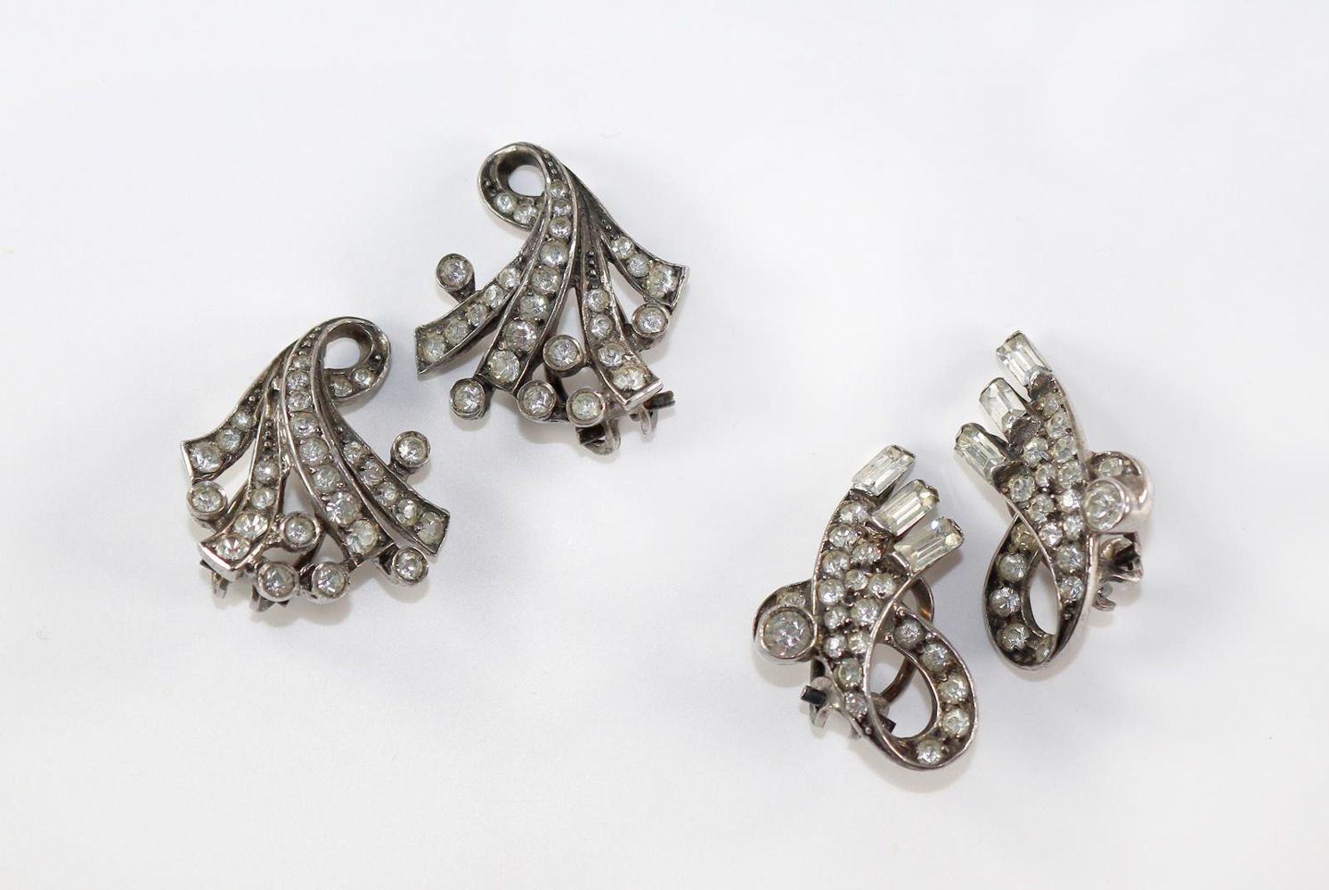 Große Abbildung Nr.1: 128-3008 Art Déco Pforzheim.: (Schmuck, Ohrringe)