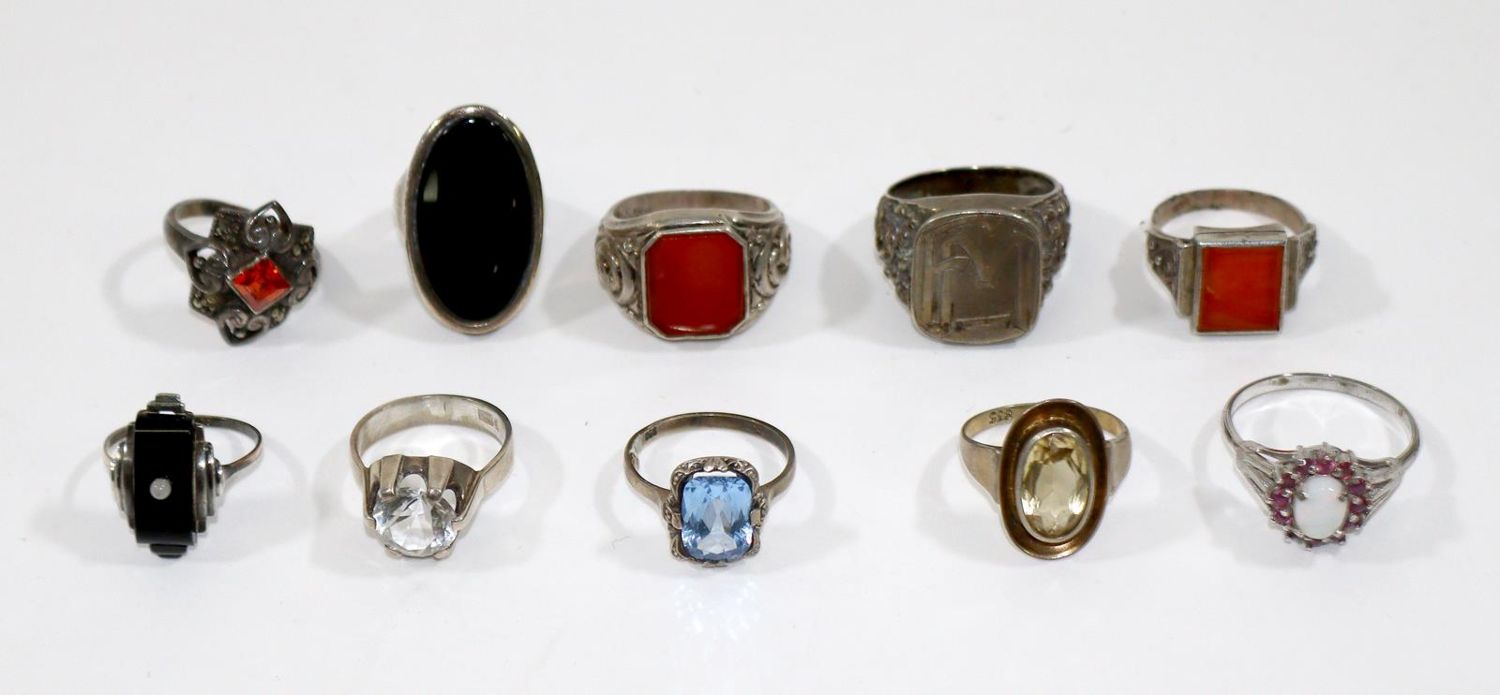 Große Abbildung Nr.1: 128-3016 10 Silberringe: (Schmuck, Ringe)
