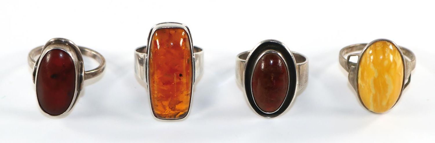 Große Abbildung Nr.1: 128-3024 Bernsteinringe.: (Schmuck, Ringe)