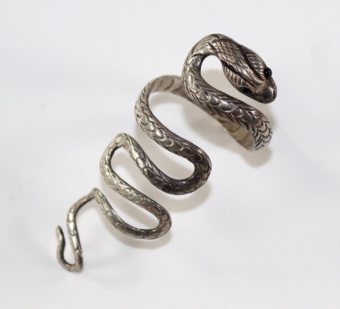 Große Abbildung Nr.3: 128-3036 Pforzheim u.a.: (Schmuck, Ringe)