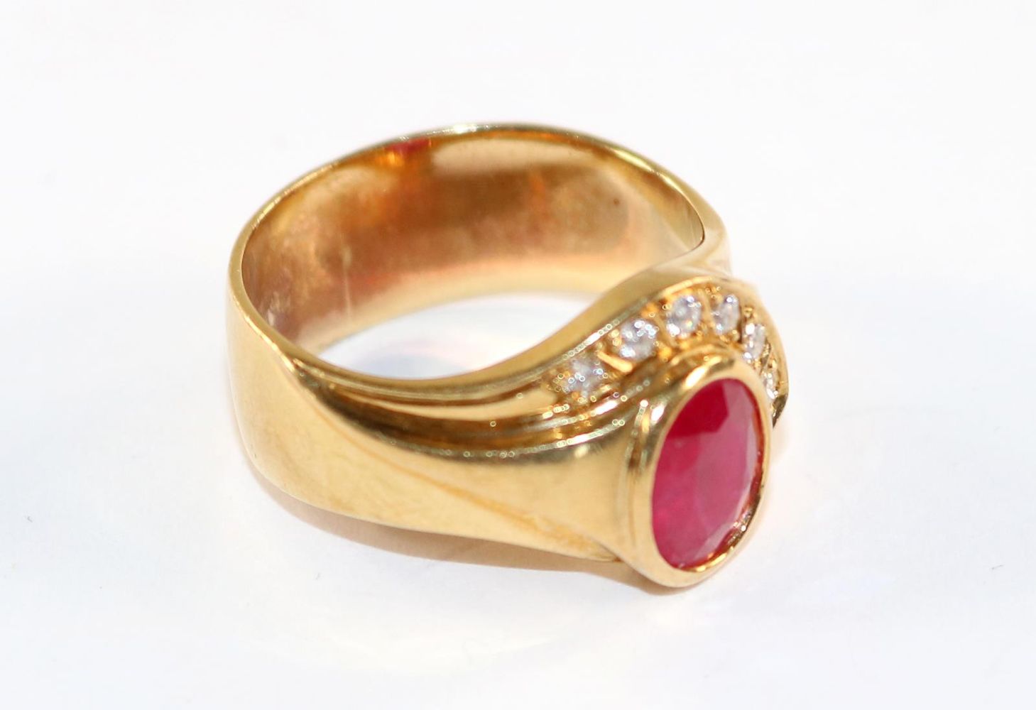 Große Abbildung Nr.2: 128-3042 Rubin Ring.: (Schmuck, Ringe)