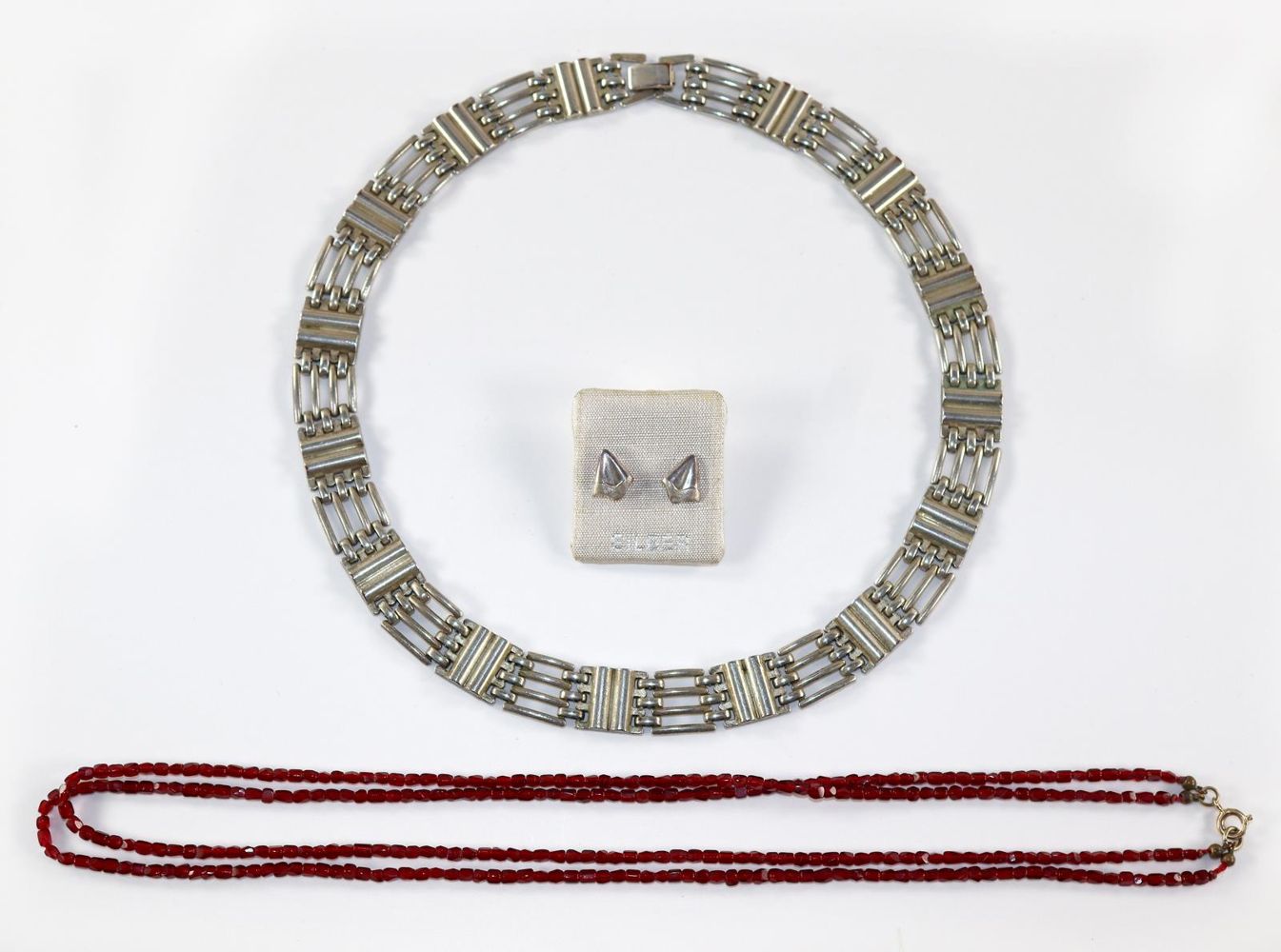 Große Abbildung Nr.2: 128-3062 Antik- u. Silberschmuck.: (Schmuck, Sammlungen)