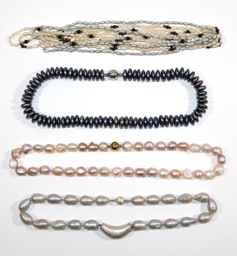 Große Abbildung Nr.2: 128-3071 Perlcolliers u. Perlenschmuck.: (Schmuck, Sammlungen)