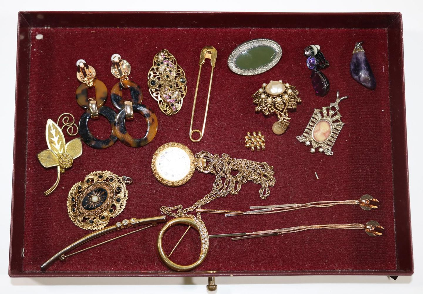 Große Abbildung Nr.4: 128-3074 Schmucksammlung vom: (Schmuck, Sammlungen)