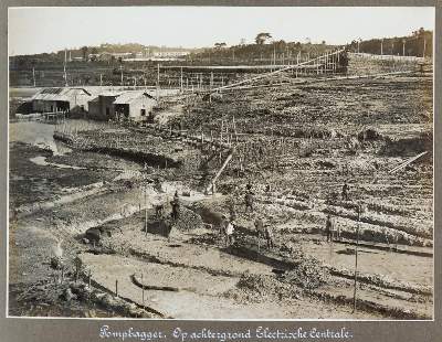 Bild Nr.2: 128-2033 Ban(g)ka.: (Verschiedene Gebiete - Varia, Bergbau, Indonesien)
