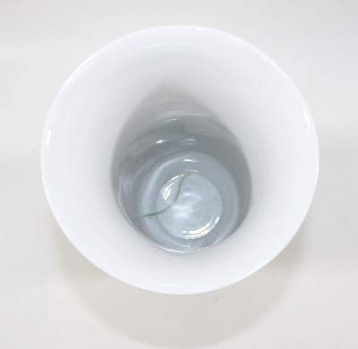 Bild Nr.3: 128-2880 Meissen Trichtervase.: (Porzellan u. Keramik, Meissen)