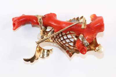 Bild Nr.2: 128-2989 Prächtige Korallen-Goldbrosche.: (Schmuck, Koralle)