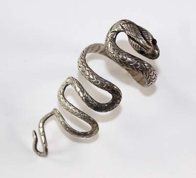 Bild Nr.3: 128-3036 Pforzheim u.a.: (Schmuck, Ringe)
