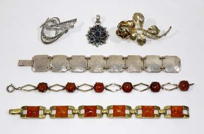 Bild Nr.2: 128-3055 Antikschmuck.: (Schmuck, Sammlungen)
