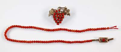 Bild Nr.2: 128-3069 Korallenschmuck: (Schmuck, Sammlungen)