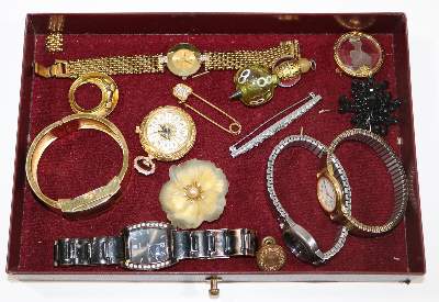 Bild Nr.3: 128-3074 Schmucksammlung vom: (Schmuck, Sammlungen)