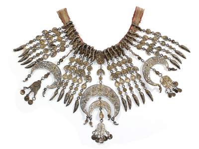 Bild Nr.1: 128-3095 Hochzeitsschmuck Kirgisistan: (Silber)