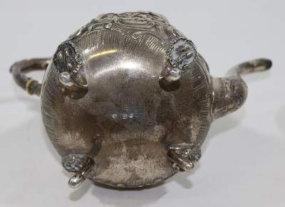 Bild Nr.3: 128-3107 Prunkvolle Kaffeekanne: (Silber)