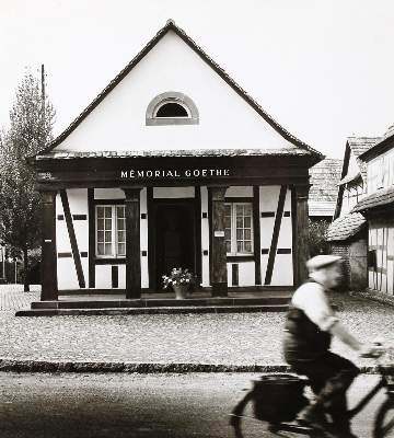 Bild Nr.1: 128-3222 Häusser, Robert: (Photographie)