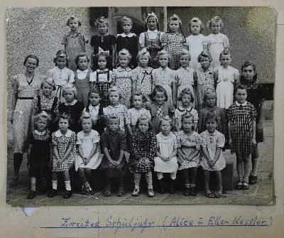 Bild Nr.1: 128-3232 Kessler-Zwillinge.: (Photographie)