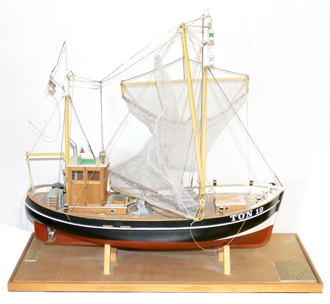 Große Abbildung Nr.1: 129-2011 Fischkutter: (Varia, Seewesen)
