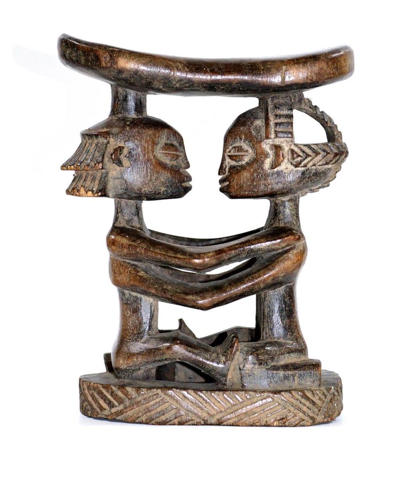 Große Abbildung Nr.1: 129-2039 Kopfstütze der Luba.: (Afrika, Kongo)