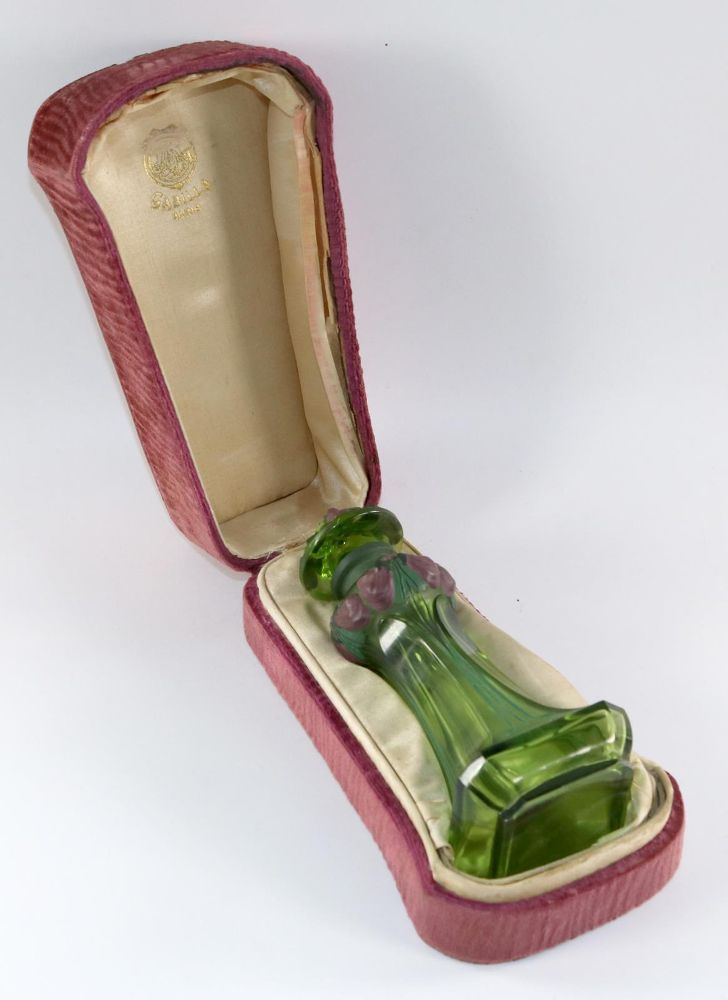 Große Abbildung Nr.4: 129-2095 Gabilla la Violette.: (Glas)
