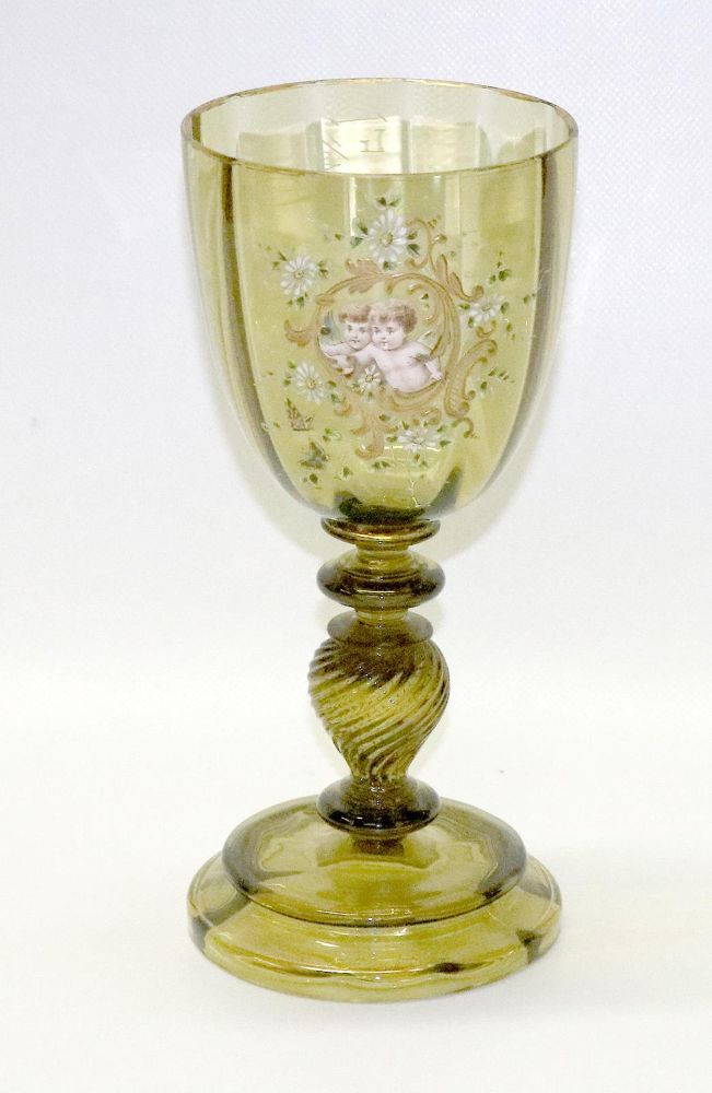 Große Abbildung Nr.1: 129-2099 Prachtrömer mit Amoretten: (Glas)