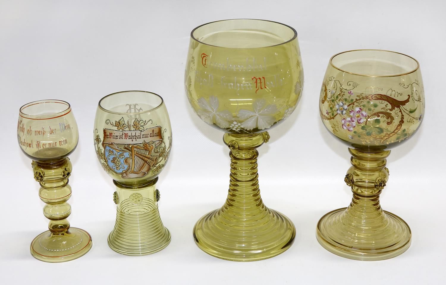 Große Abbildung Nr.2: 129-2102 Prächtige Weinrömer.: (Glas)
