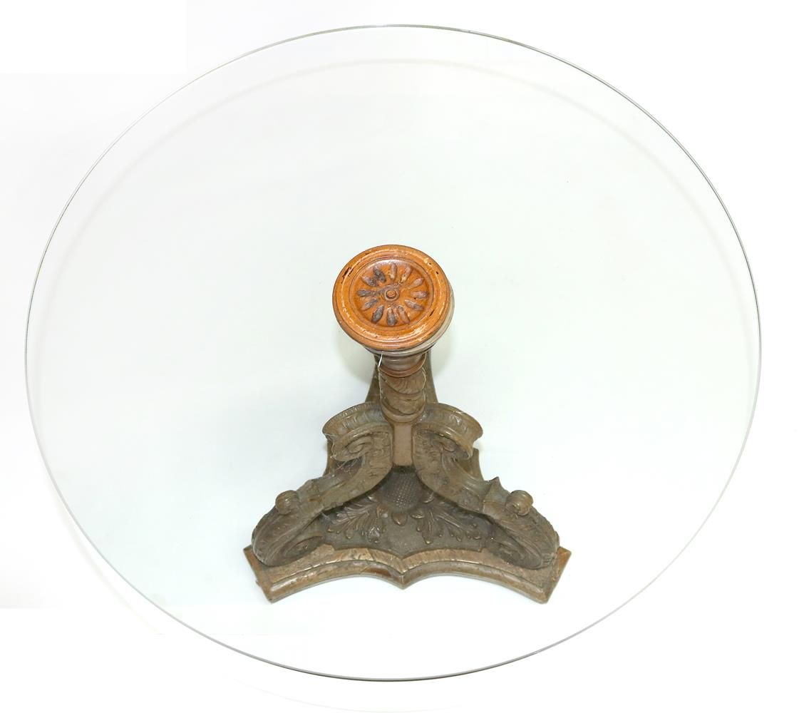 Große Abbildung Nr.1: 129-2110 Barocker Tischfuß.: (Möbel)