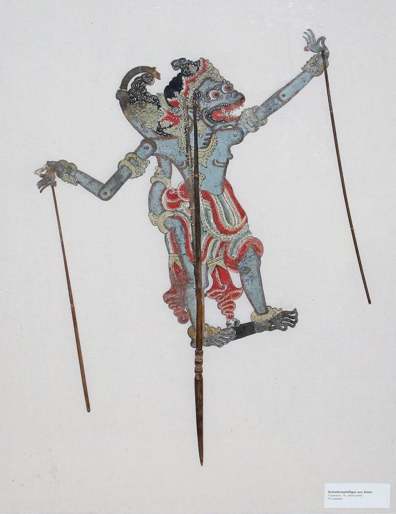 Große Abbildung Nr.5: 129-2131 Fayencen: (Porzellan u. Keramik, Fayencen)
