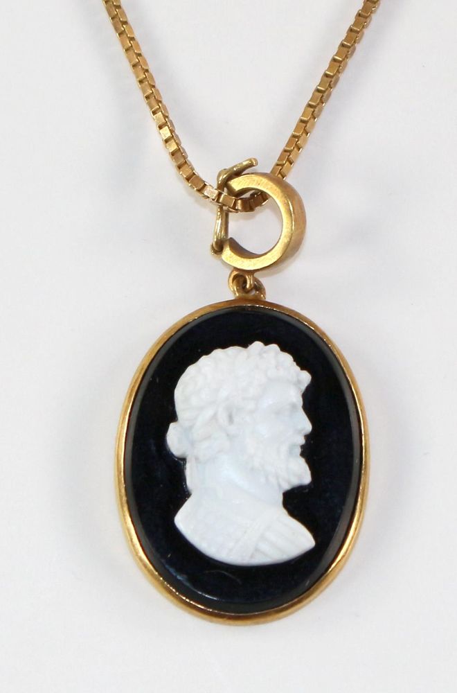 Große Abbildung Nr.3: 129-2152 Friedrich Binder Mönsheim.: (Schmuck, Anhänger)