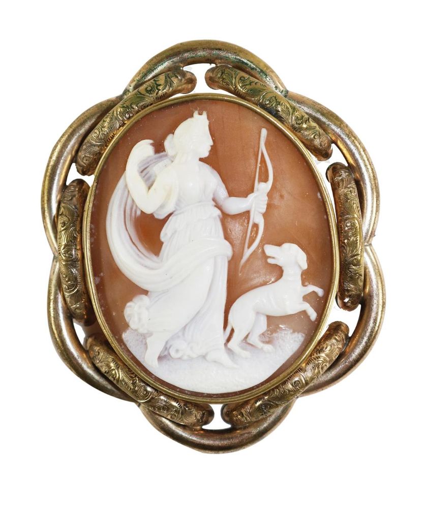 Große Abbildung Nr.1: 129-2187 Diana mit Bogen: (Schmuck, Anhänger, Gemmen und Kameen)