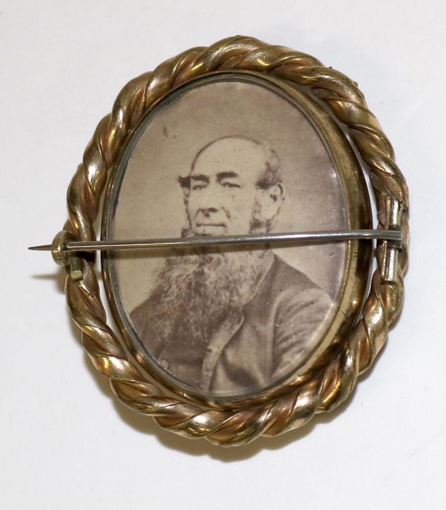 Große Abbildung Nr.2: 129-2214 Hebe u. Zeus.: (Schmuck, Anhänger, Gemmen und Kameen)