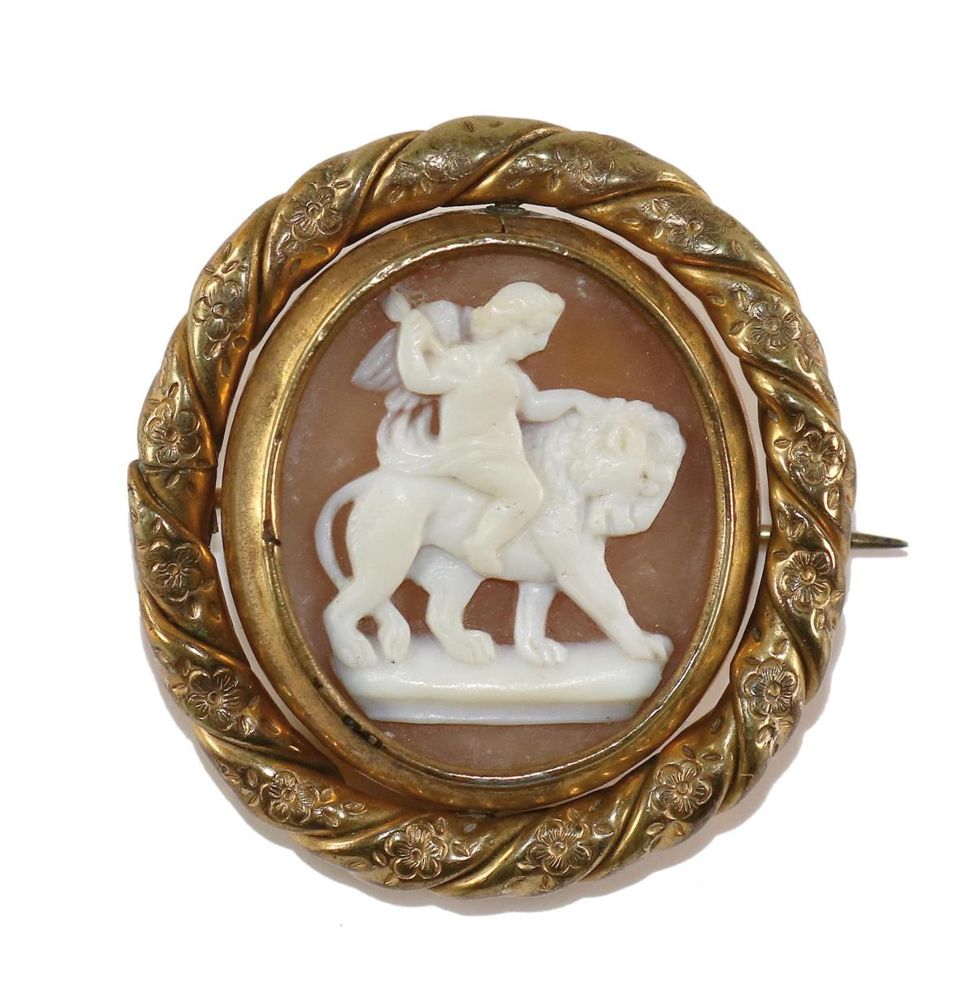 Große Abbildung Nr.1: 129-2341 Amor als Löwenbändiger.: (Schmuck, Broschen, Gemmen und Kameen)
