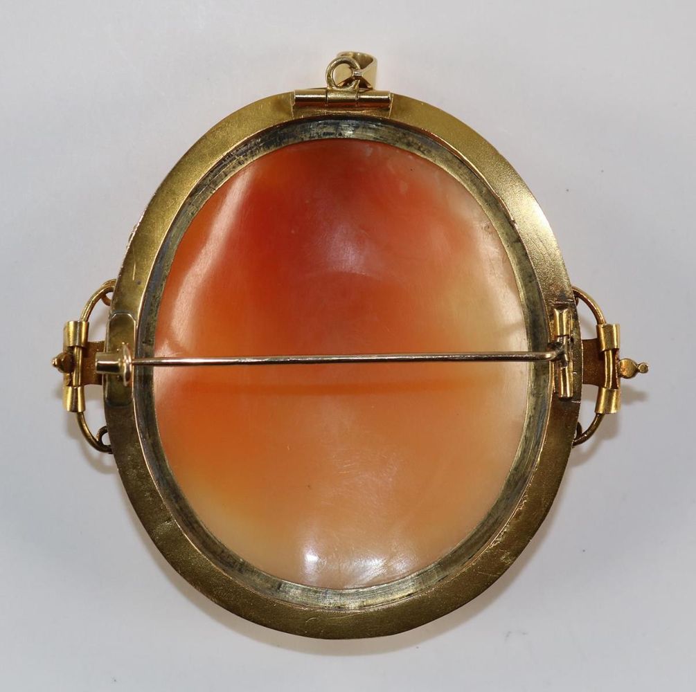Große Abbildung Nr.2: 129-2359 Aurora und Luna mit Taube.: (Schmuck, Broschen, Gemmen und Kameen)
