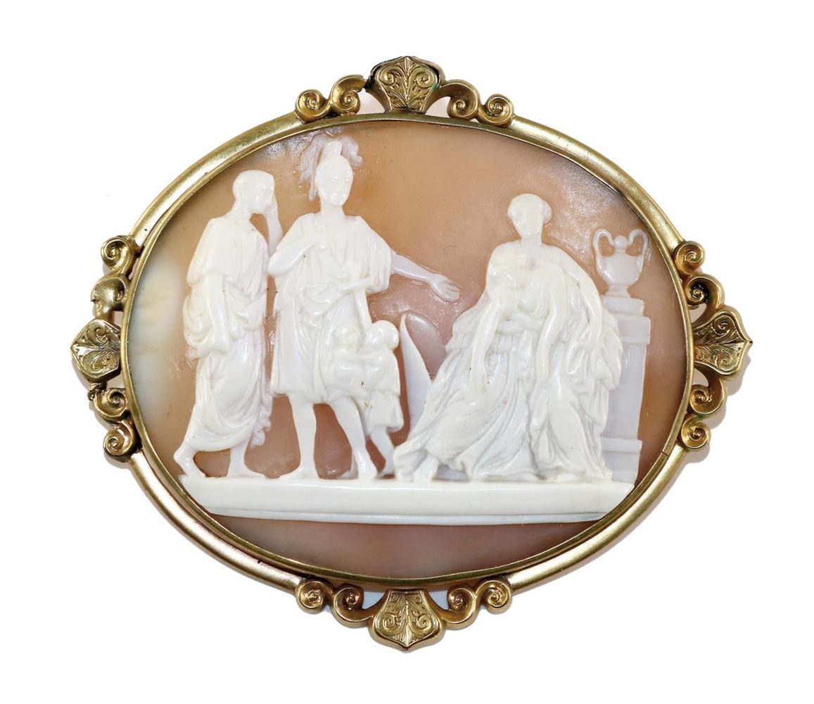 Große Abbildung Nr.1: 129-2519 Mythologische Szene: (Schmuck, Broschen, Gemmen und Kameen)