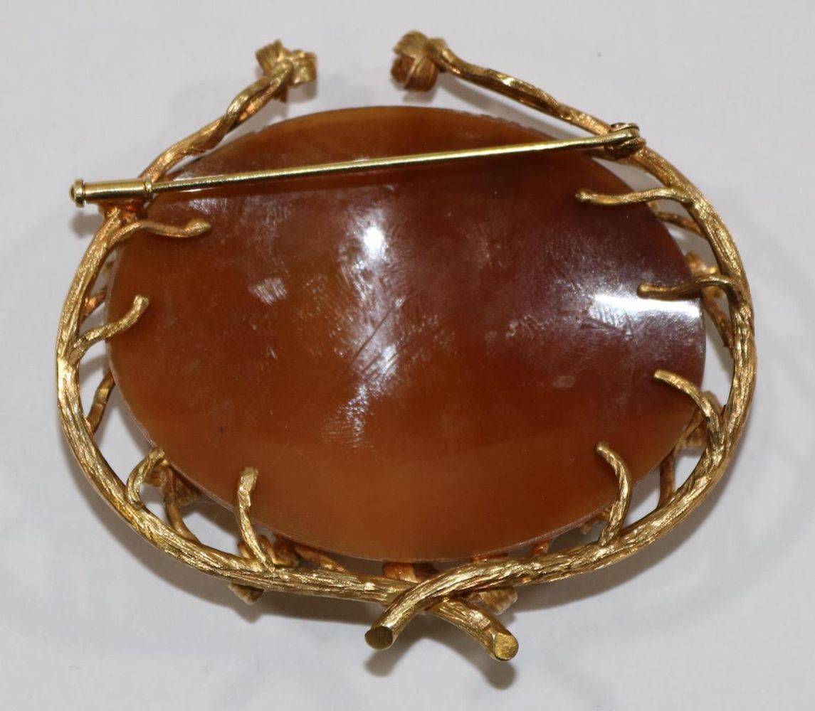 Große Abbildung Nr.2: 129-2533 Poseidon,: (Schmuck, Broschen, Gemmen und Kameen)