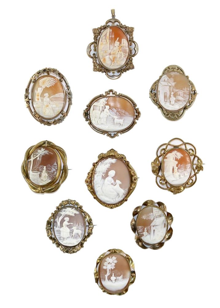 Große Abbildung Nr.1: 129-2556 Romantisch.: (Schmuck, Broschen, Gemmen und Kameen)