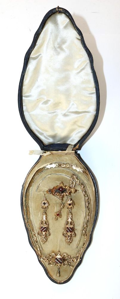 Große Abbildung Nr.2: 129-2652 Granatparure des: (Schmuck, Colliers)