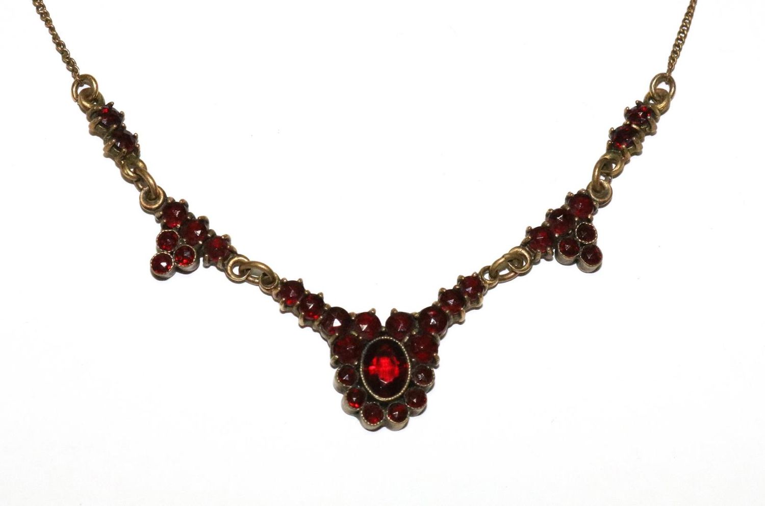 Große Abbildung Nr.2: 129-2699 Granatensemble.: (Schmuck)